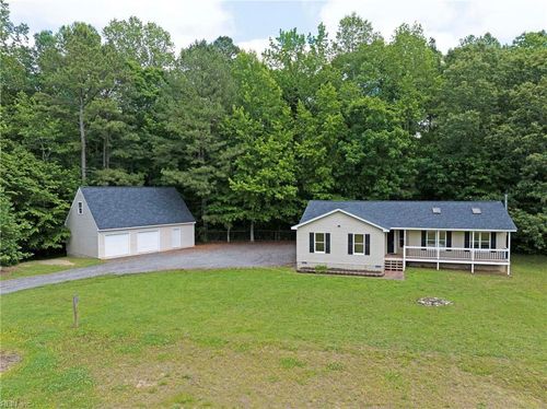 2480 Lees Neck Farm Rd, Saluda, VA, 23149-2826 | Card Image