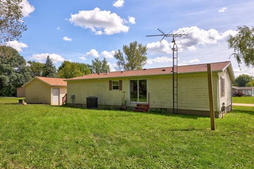 4355 Country Ln, North Branch, MI, 48461-8974 | Card Image