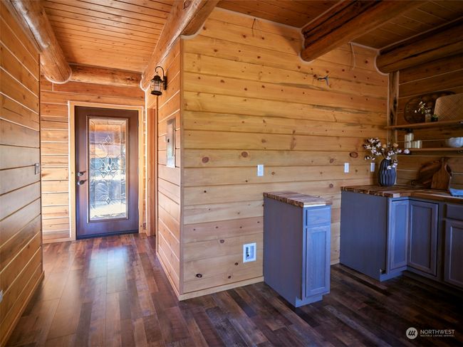 Kitchen to Bath/Utility & Primary Bedroom | Image 18