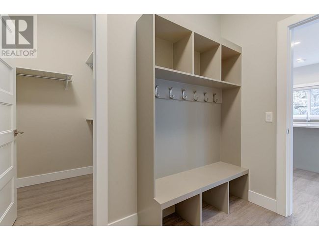 788 Acadia St, House other with 4 bedrooms, 3 bathrooms and 2 parking in Kelowna BC | Image 17