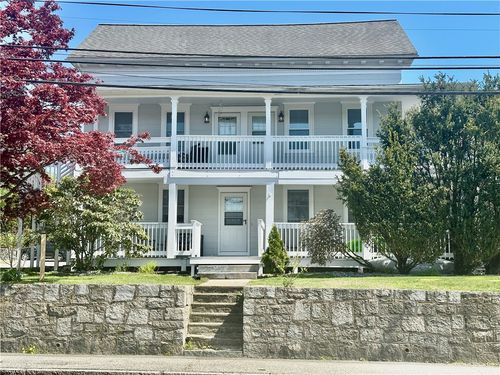 432 Fairview Ave, Coventry, RI, 02816-7252 | Card Image