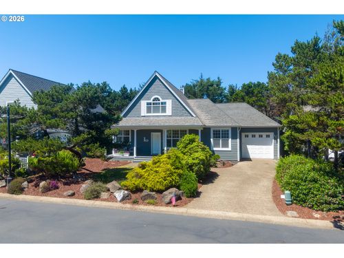 220 Sw 61st St, SouthBeach, OR, 97366 | Card Image