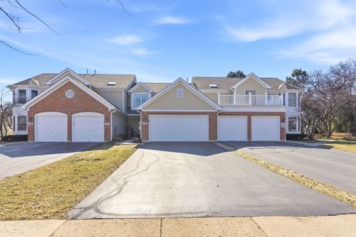 0-525 Bradbury Ln, Geneva, IL, 60134-3645 | Card Image