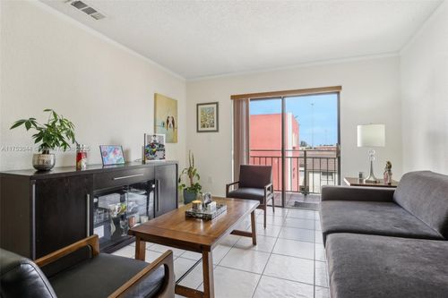 apt-404-8425 Nw 8th St, Miami, FL, 33126-3774 | Card Image