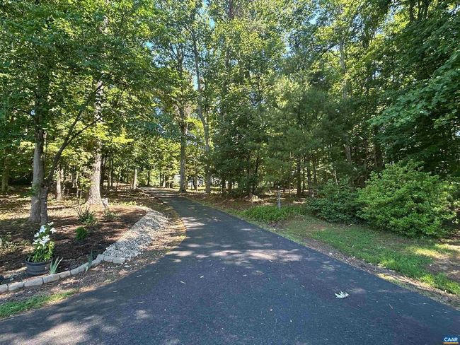 5205 W Hoover Rd, House other with 4 bedrooms, 4 bathrooms and null parking in REVA VA | Image 8