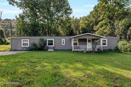 1753 Sulphur Springs Rd, Clinton, TN, 37716-5627 | Card Image