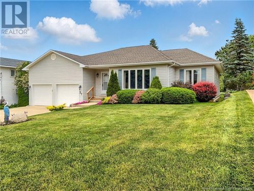 57 Woolridge St, Riverview, NB, E1B3S8 | Card Image