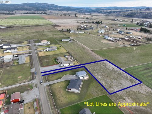 953 N 15th Ave, Elgin, OR, 97827-9514 | Card Image