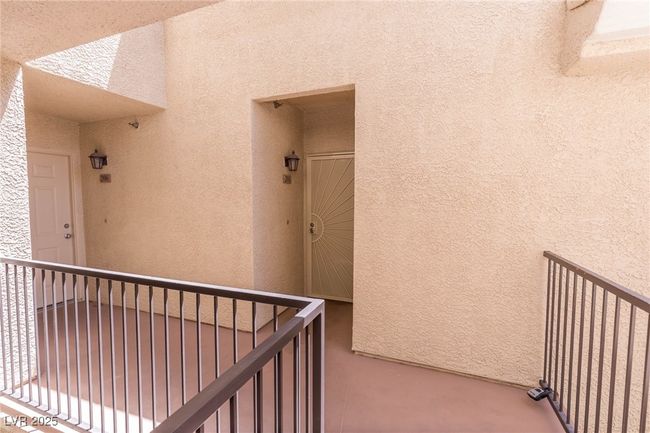 205 - 7185 S Durango Dr, Condo with 2 bedrooms, 2 bathrooms and null parking in Las Vegas NV | Image 17