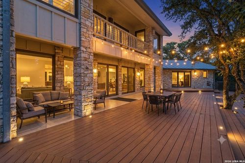318 Remington Dr, Bergheim, TX, 78004-1913 | Card Image