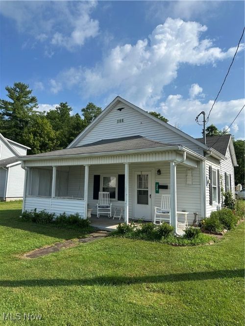 208 Center St, Woodsfield, OH, 43793-1041 | Card Image