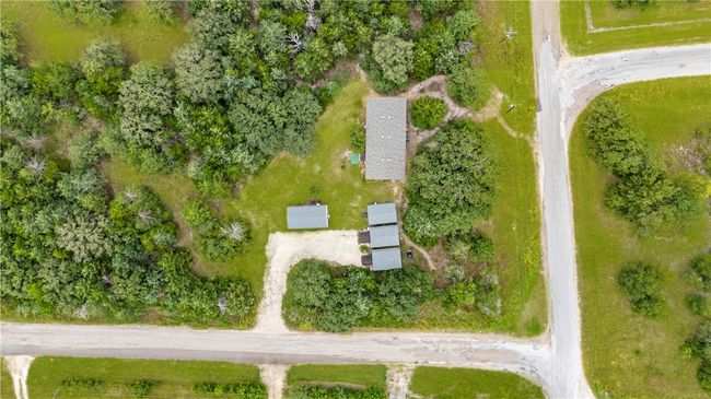 680 Mallard Dr, House other with 3 bedrooms, 2 bathrooms and null parking in Caldwell TX | Image 9