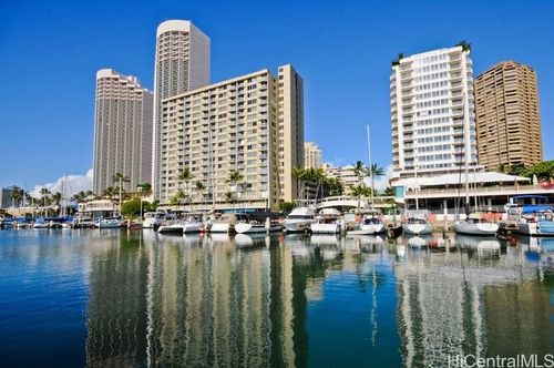 1388-1765 Ala Moana Blvd, Honolulu, HI, 96815-1422 | Card Image