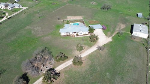 400 Hyview Ln, Hutto, TX, 78634-3433 | Card Image