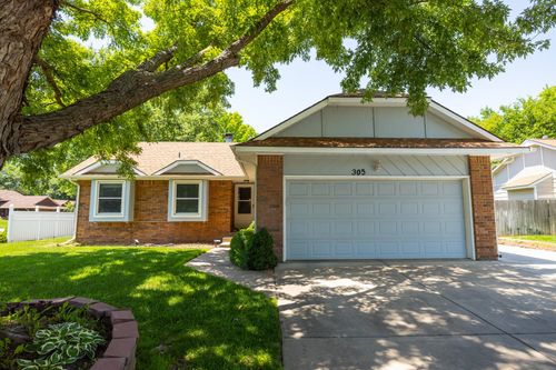 305 N Parkridge St, Wichita, KS, 67212-4794 | Card Image