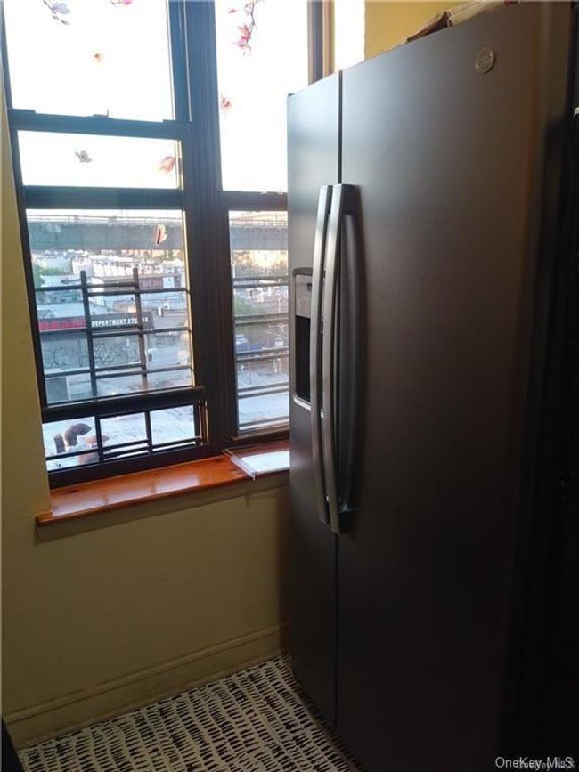 APT-1D - 1160 Colgate Ave, Home with 2 bedrooms, 1 bathrooms and null parking in Bronx NY | Image 8