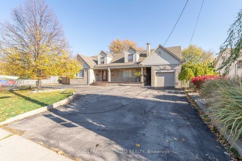 110 Gray Rd, Stoney Creek, ON, L8G3V1 | Card Image
