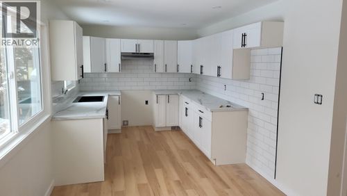 389 Nicholson St S, Prince George, BC, V2M3L8 | Card Image