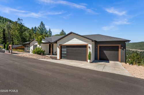 330 Matterhorn Dr, Park City, UT, 84098-5230 | Card Image