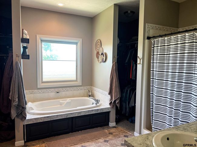 703 S Shimerda St, House other with 4 bedrooms, 3 bathrooms and 3 parking in Wilber NE | Image 9