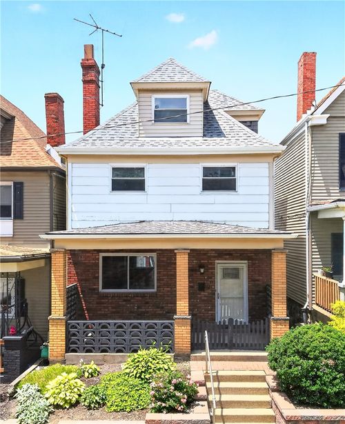 640 Griffin St, Pittsburgh, PA, 15211-2221 | Card Image