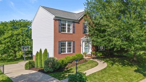 96 Winterbrook Dr, Cranberry Township, PA, 16066-7906 | Card Image