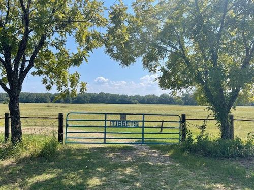 02 County Road 2295, Telephone, TX, 75488 | Card Image