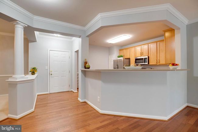 UNIT-208 - 20804 Noble Ter, Condo with 2 bedrooms, 2 bathrooms and null parking in STERLING VA | Image 4
