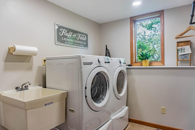 141 Jacob St, House other with 4 bedrooms, 3 bathrooms and null parking in Hamburg MN | Image 42