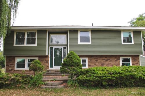 11333 Slade Rd, Medina, NY, 14103-9415 | Card Image