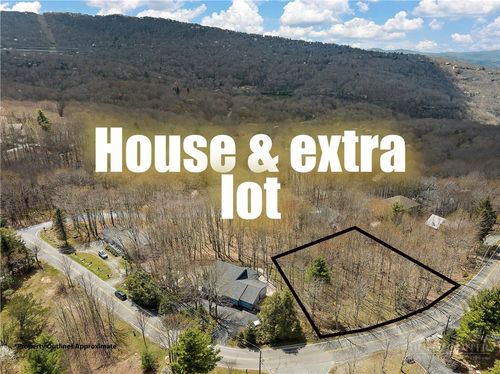 103 & 105 Upper Grouse Ridge, Beech Mountain, NC, 28604 | Card Image