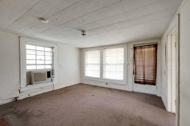8615 Highway 301, House other with 2 bedrooms, 1 bathrooms and null parking in TRENTON GA | Image 7