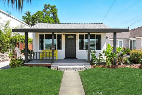 9321 Harvard St, Bellflower, CA, 90706-4424 | Card Image