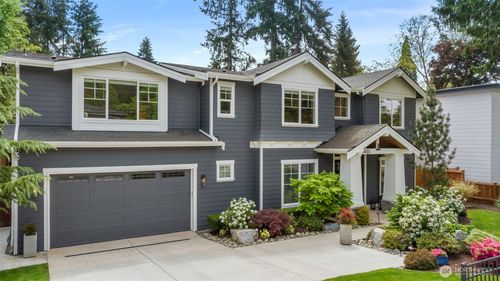 10425 Ne 112th Street, Kirkland, WA, 98033 | Card Image