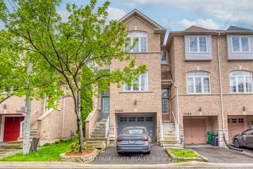 7086 Fairmeadow Cres, Mississauga, ON, L5N8R5 | Card Image