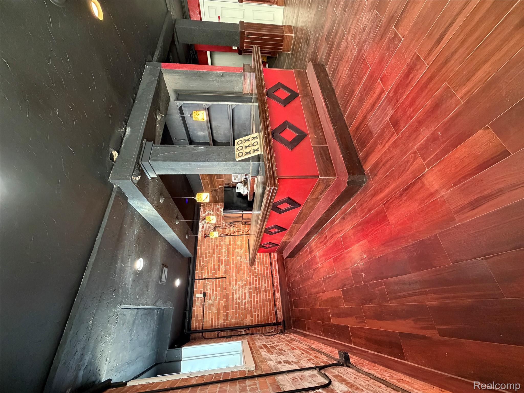 Commercial Lease in Detroit 4