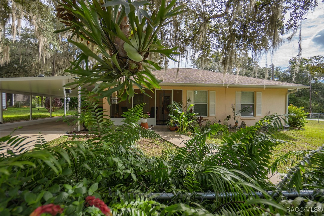 Dove Dr, Floral City, FL 34436