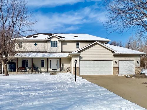 209 Meadow Sweet Pl, Watertown, MN, 55388-8382 | Card Image