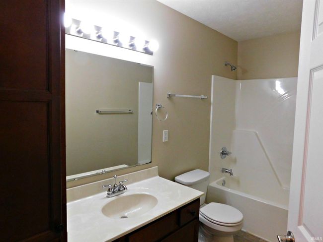 4809 Imperial Dr, House other with 3 bedrooms, 2 bathrooms and null parking in Newburgh IN | Image 16