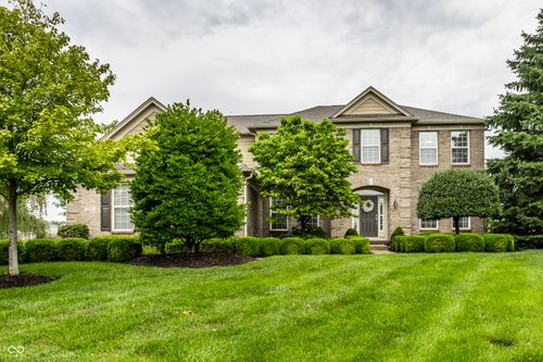 9207 Rocky Cay Ct, Zionsville, IN, 46077-8963 | Card Image