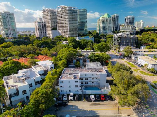 apt-103-3101 Sw 27th Ave, Miami, FL, 33133-4640 | Card Image