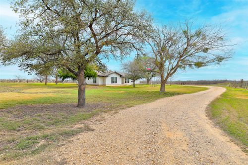 16117 Bobby Rd, Manor, TX, 78653-4006 | Card Image