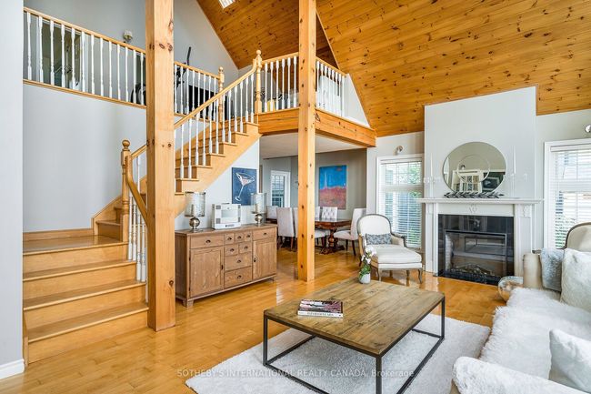 209733 Highway 26, House other with 3 bedrooms, 2 bathrooms and 3 parking in Blue Mountains ON | Image 18