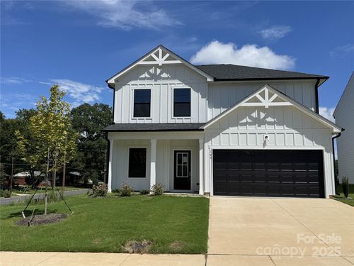 105 Silverwood Ct, Mooresville, NC, 28115-6803 | Card Image