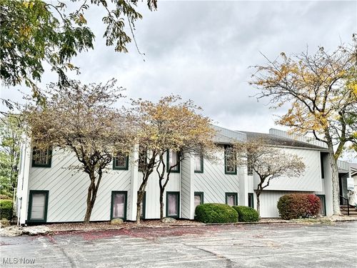 3637 State Route 5, Cortland, OH, 44410-1651 | Card Image