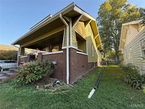 2129 Logan St, Murphysboro, IL, 62966-1755 | Card Image