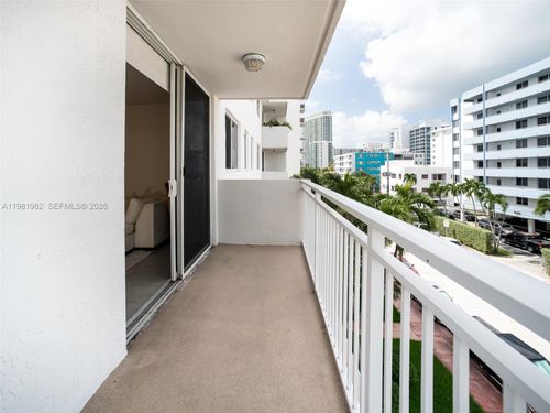 apt-421-1665 Bay Rd, Miami Beach, FL, 33139-2188 | Card Image