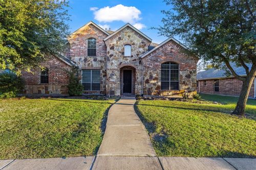 8302 Munich Dr, Rowlett, TX, 75089-3892 | Card Image