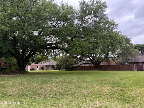 103 Sugar Bend, New Iberia, LA, 70563 | Card Image