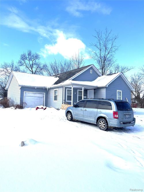 4535 Montclair St, Detroit, MI, 48214-4716 | Card Image